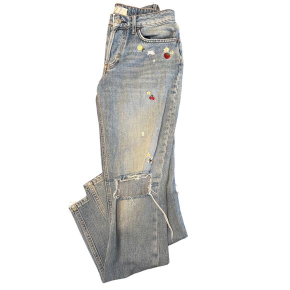 WE THE FREE JEANS Straight Leg, Distressed, Embroidered Sz 27 - Picture 6 of 10